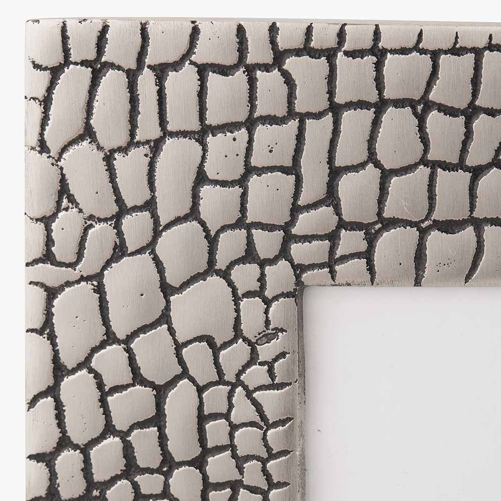 Antique Silver Metal Croc Print 5 x 7" Photo Frame - Image 9