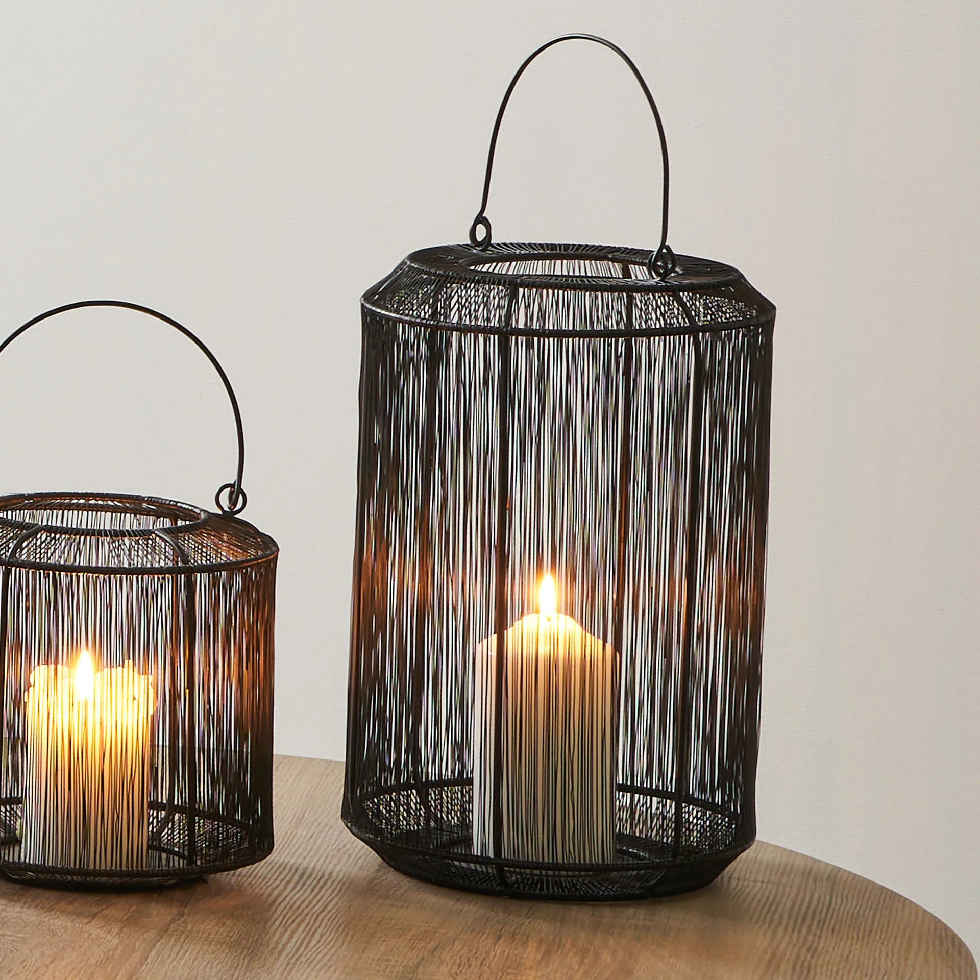 Black Metal Wire Lantern Medium - Image 2