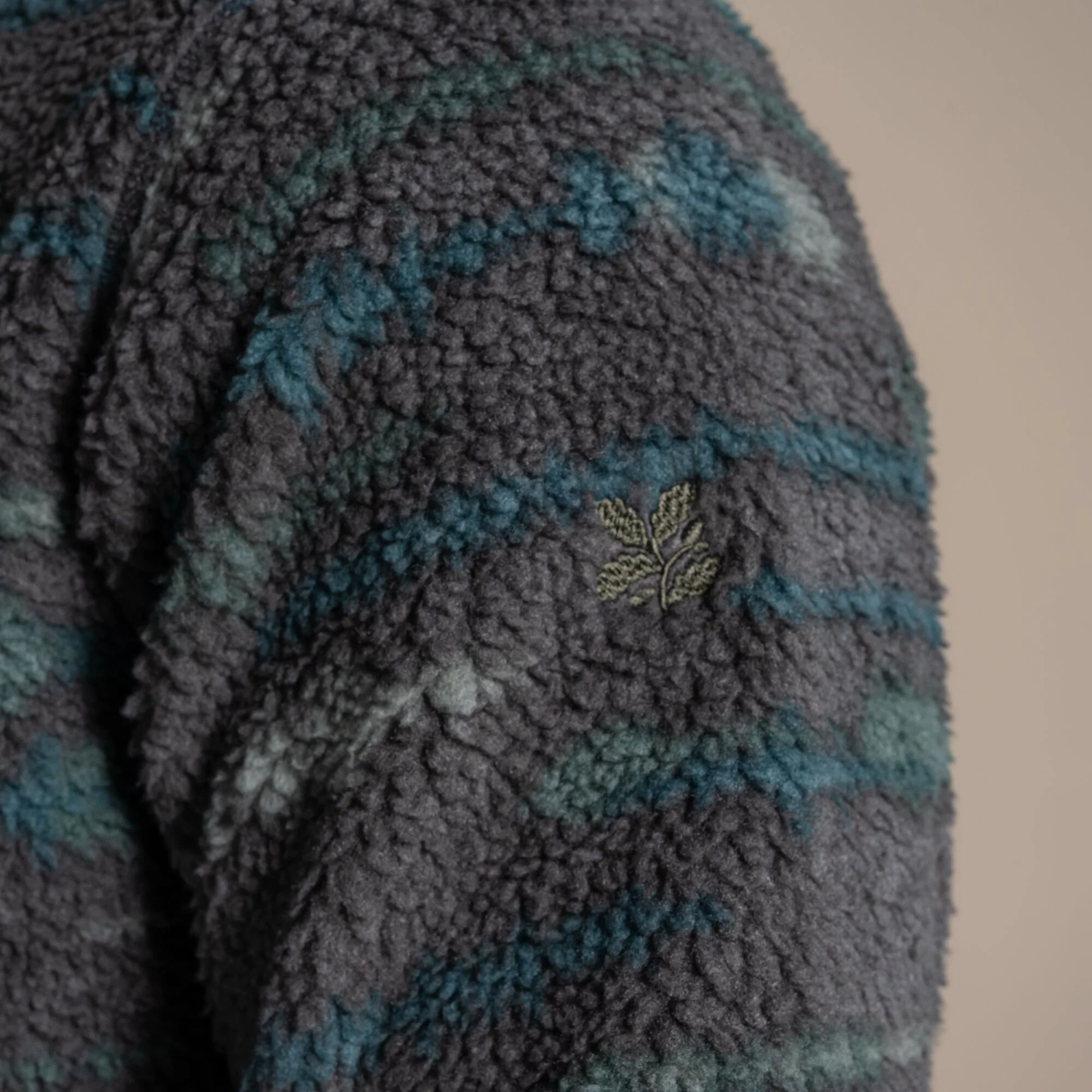 Craghoppers Rawthey Half Zip Fleece - Woodland Green - Image 3