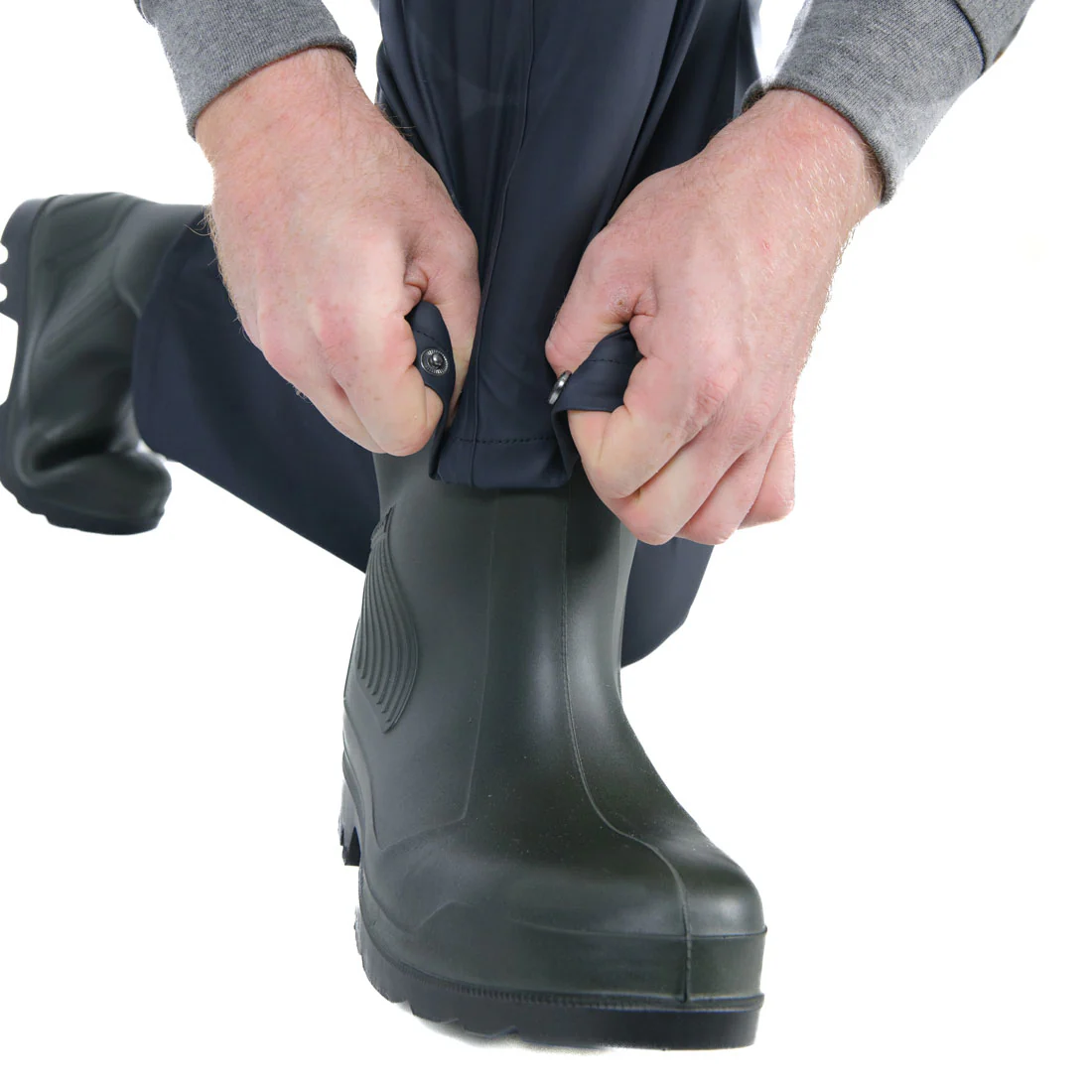 Agrishield Waterproof Dairy Bib & Brace - Navy - Image 4