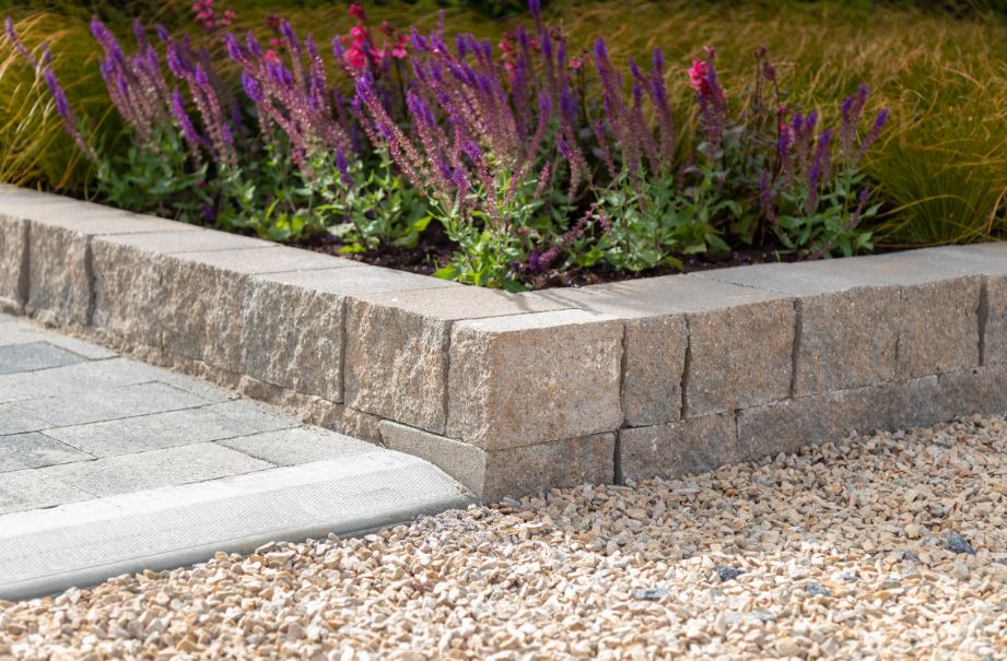 Roadstone Burren Walling Nickle Full Block 220 x 220 x 140 - Image 3