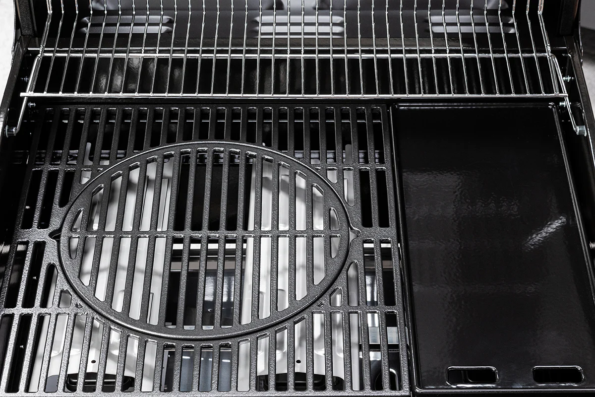Sahara S350 Supreme 3 Burner Gas BBQ - Image 4