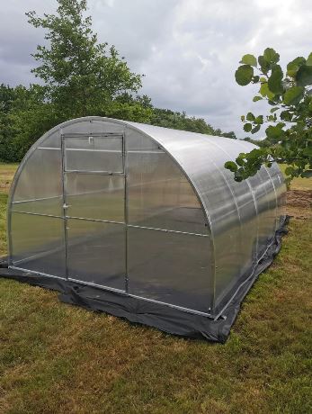 Classic Polycarbonate Greenhouse 3m X 8m - Image 3
