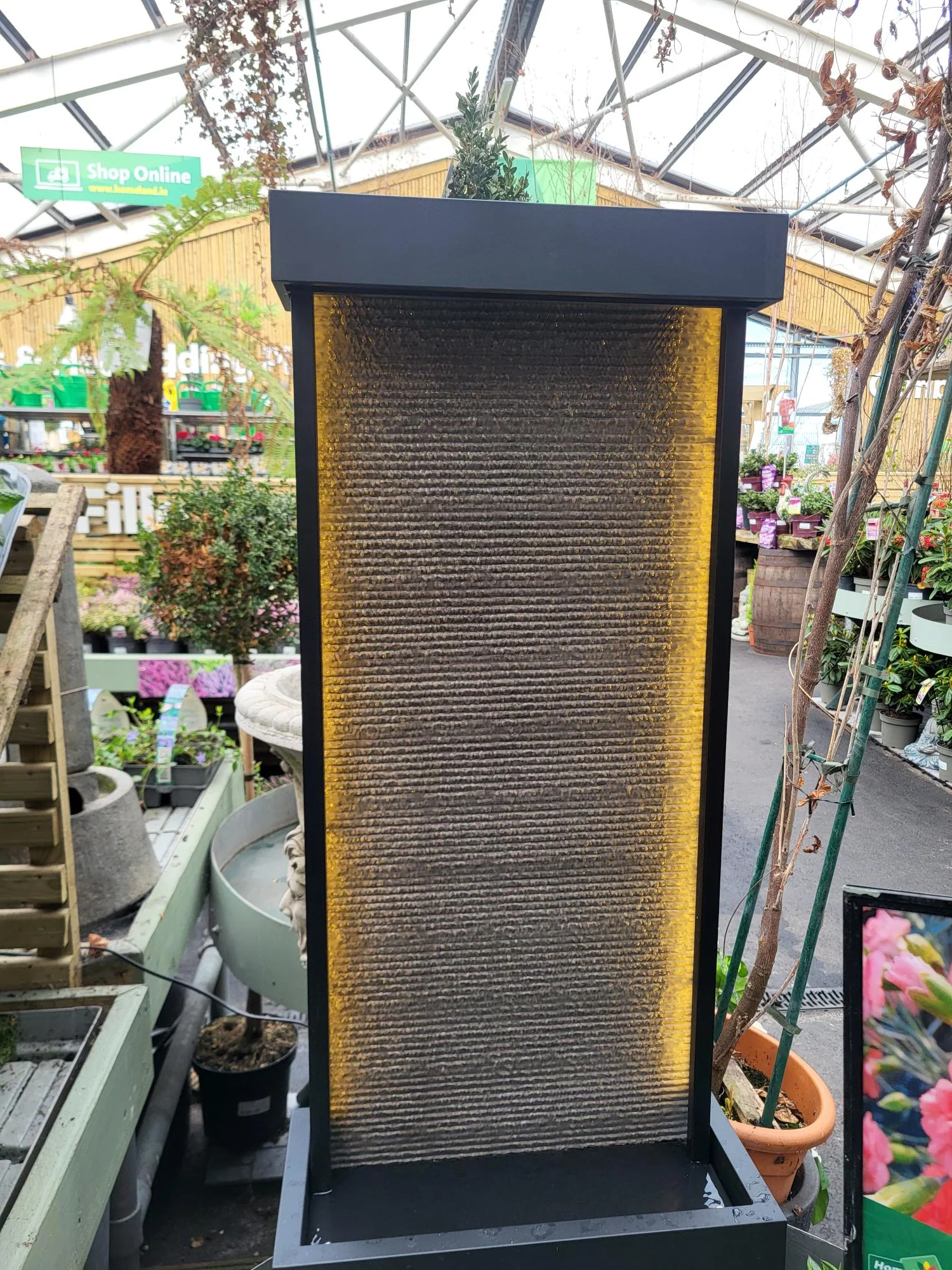 LED Rippled Water Feature - Image 2