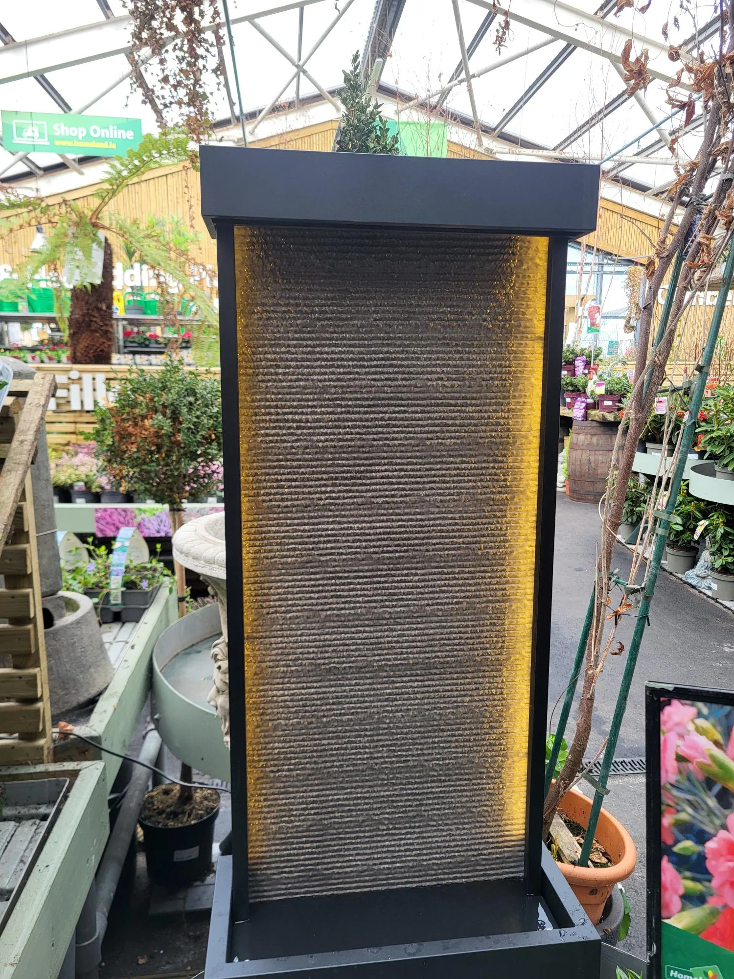 LED Rippled Water Feature - Image 3