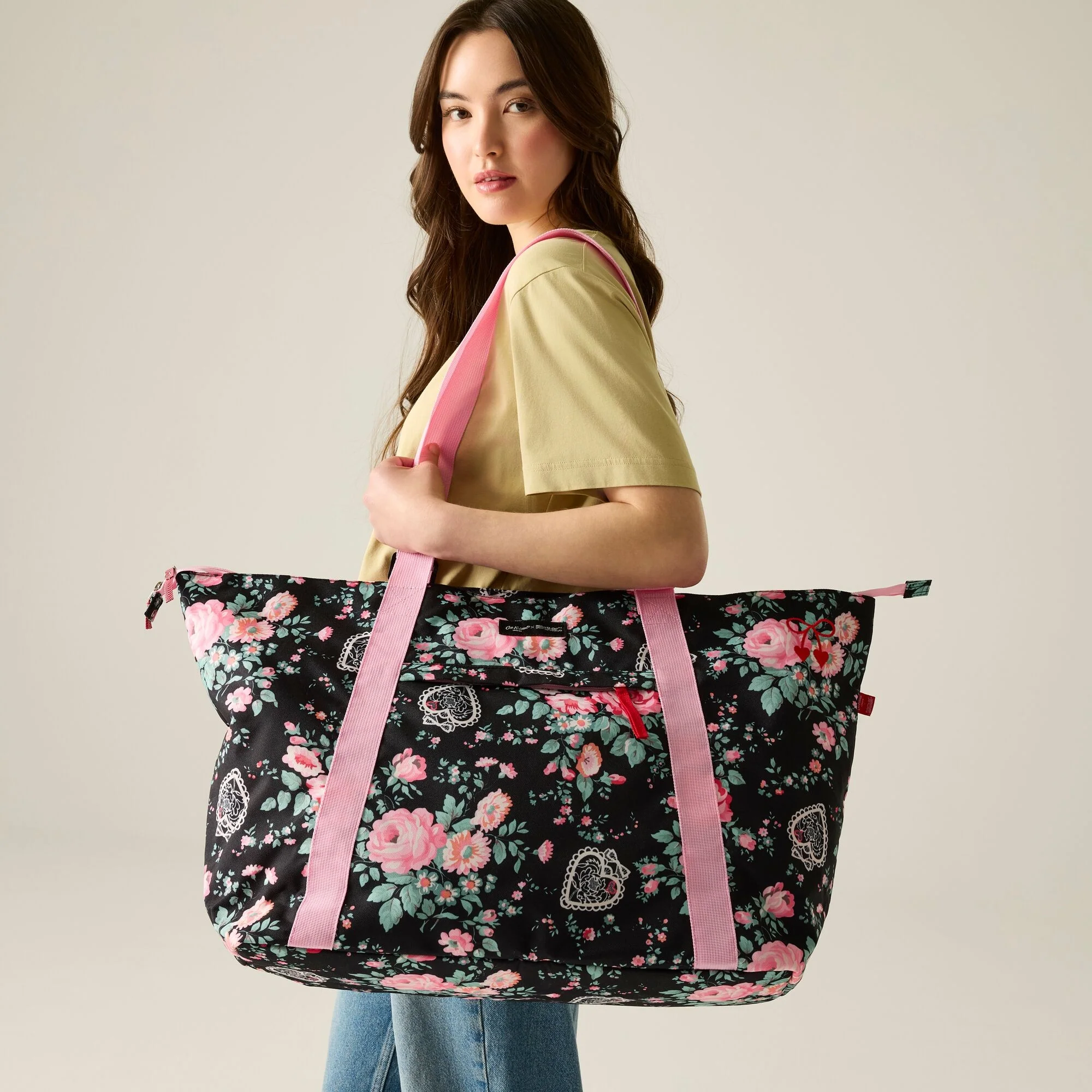 Regatta X Cath Kidston Tote - Black Hackney Rose - Image 4